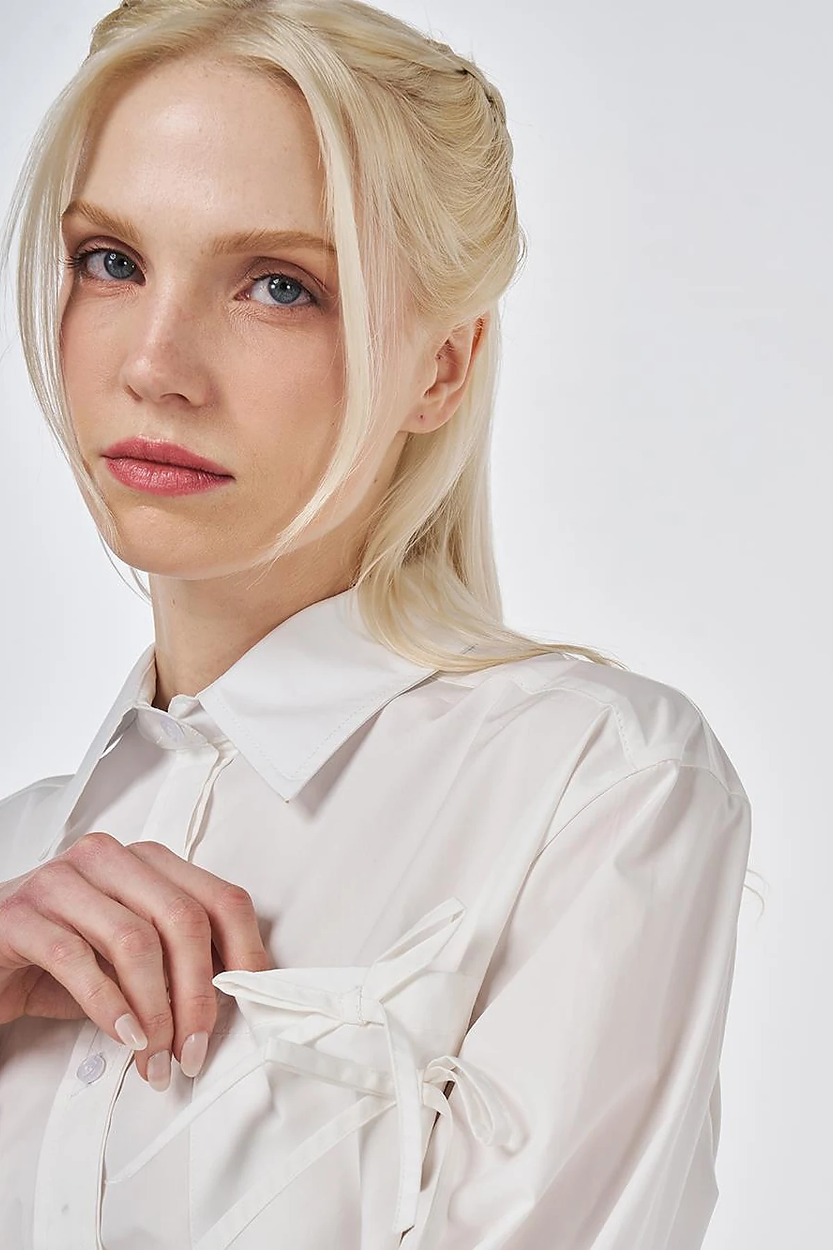 100% Cotton Bow-Detail Blouse Optic White