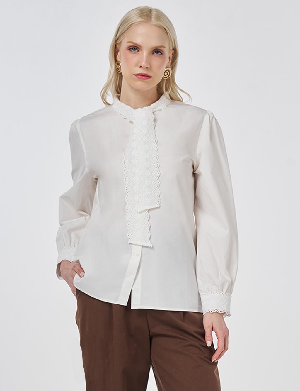 %100 Pamuklu Dantel Garnili Bluz Optik Beyaz 