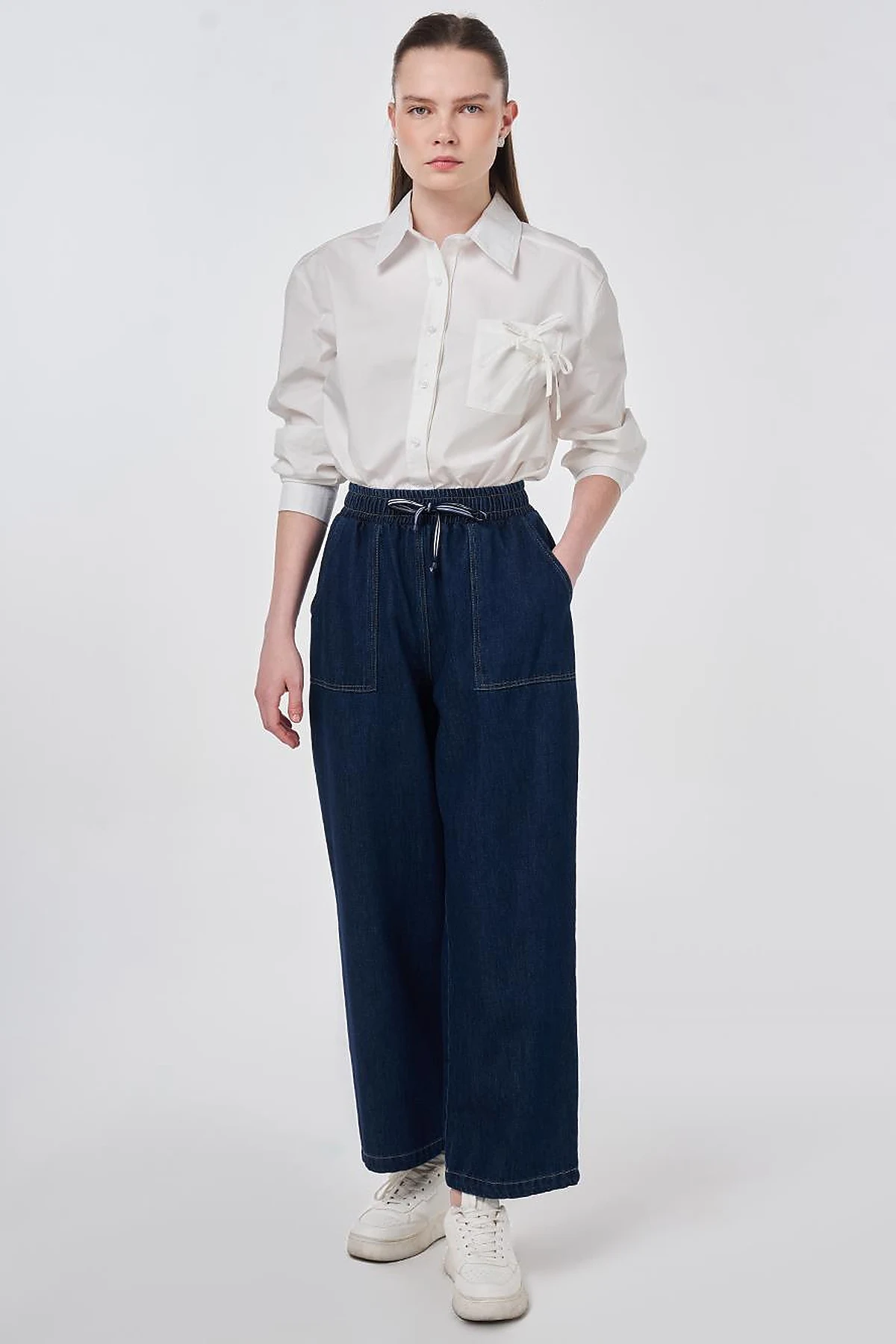 Denim Trousers with Bag Pockets Navy
