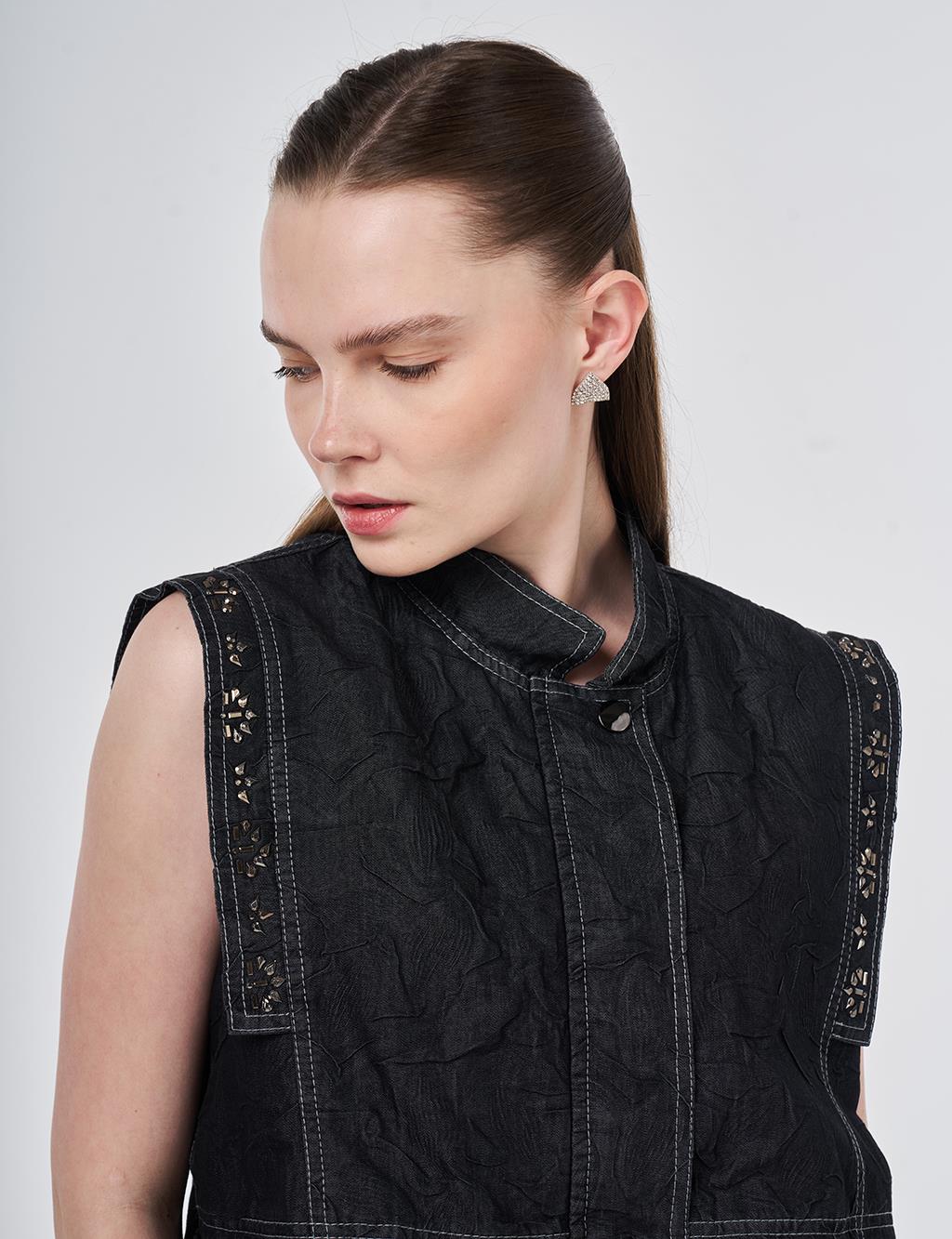 Hotfix Baskılı Kabartma Desen Yelek Siyah