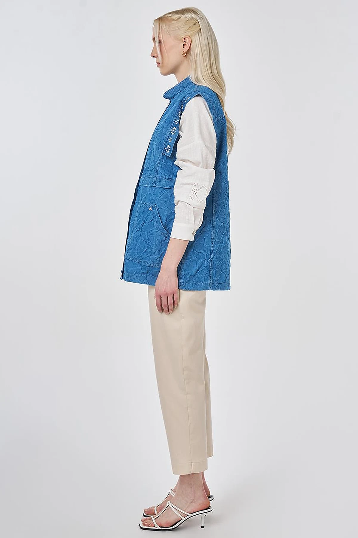 Hotfix Printed Embossed Pattern Vest Indigo