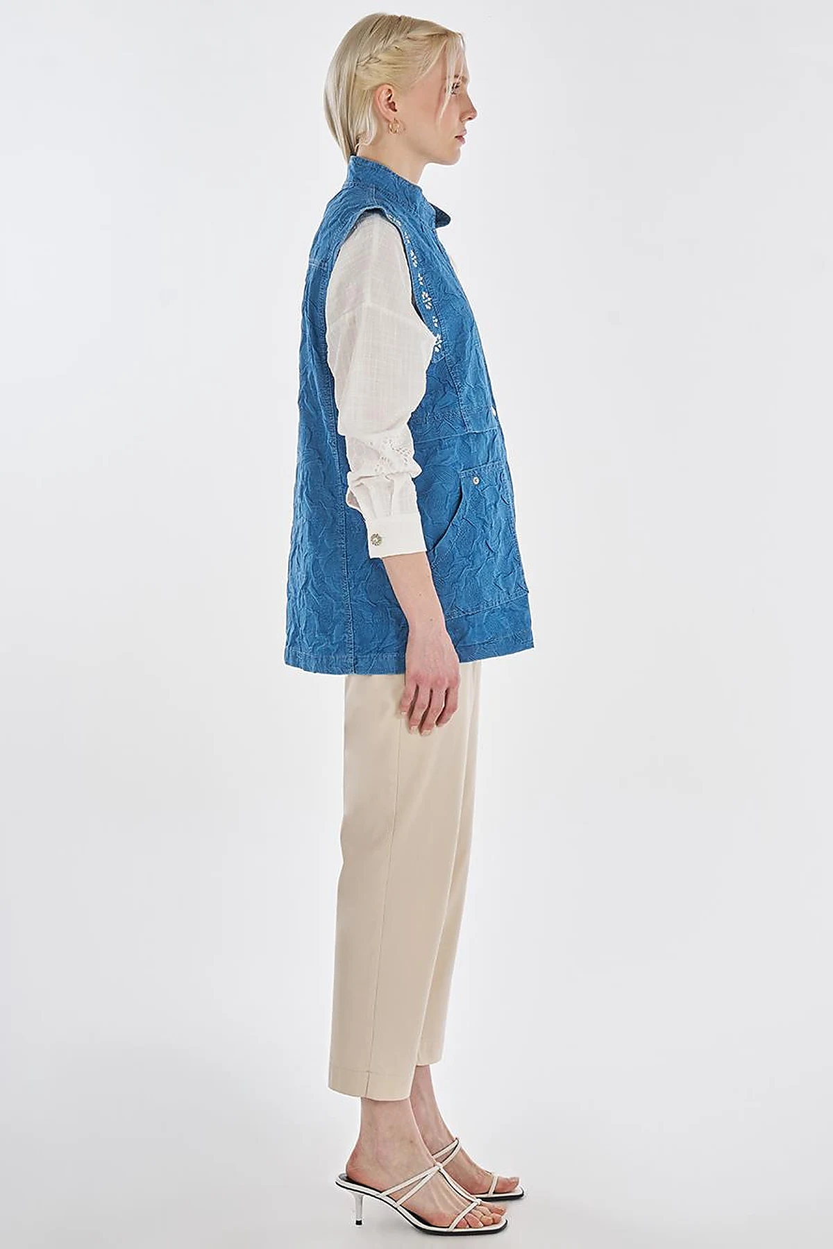 Hotfix Printed Embossed Pattern Vest Indigo