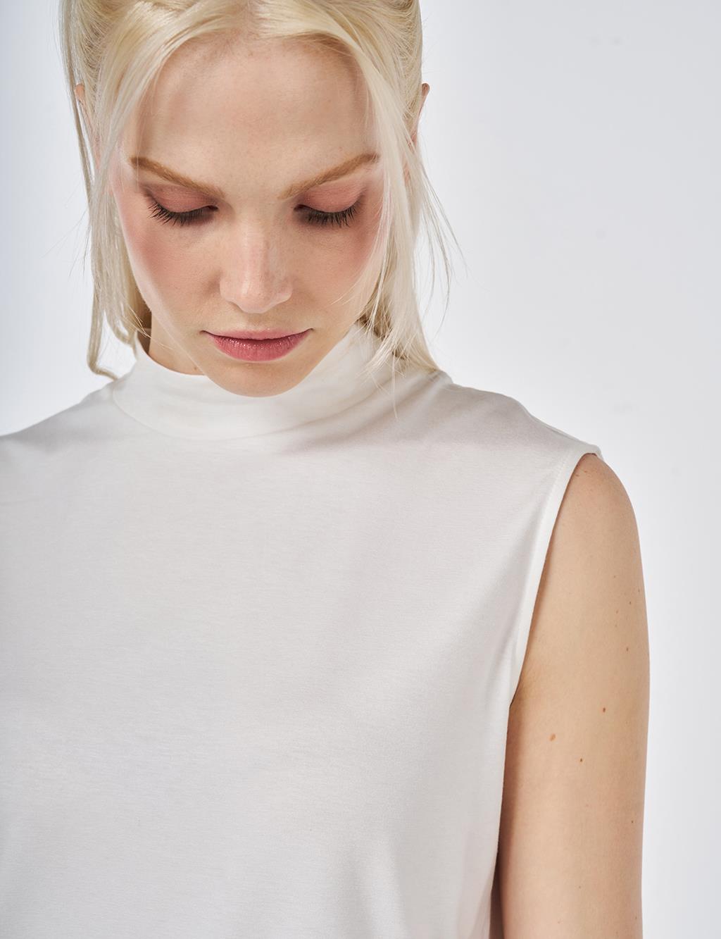 Short Stand-Up Collar Viscose T-shirt Optical White