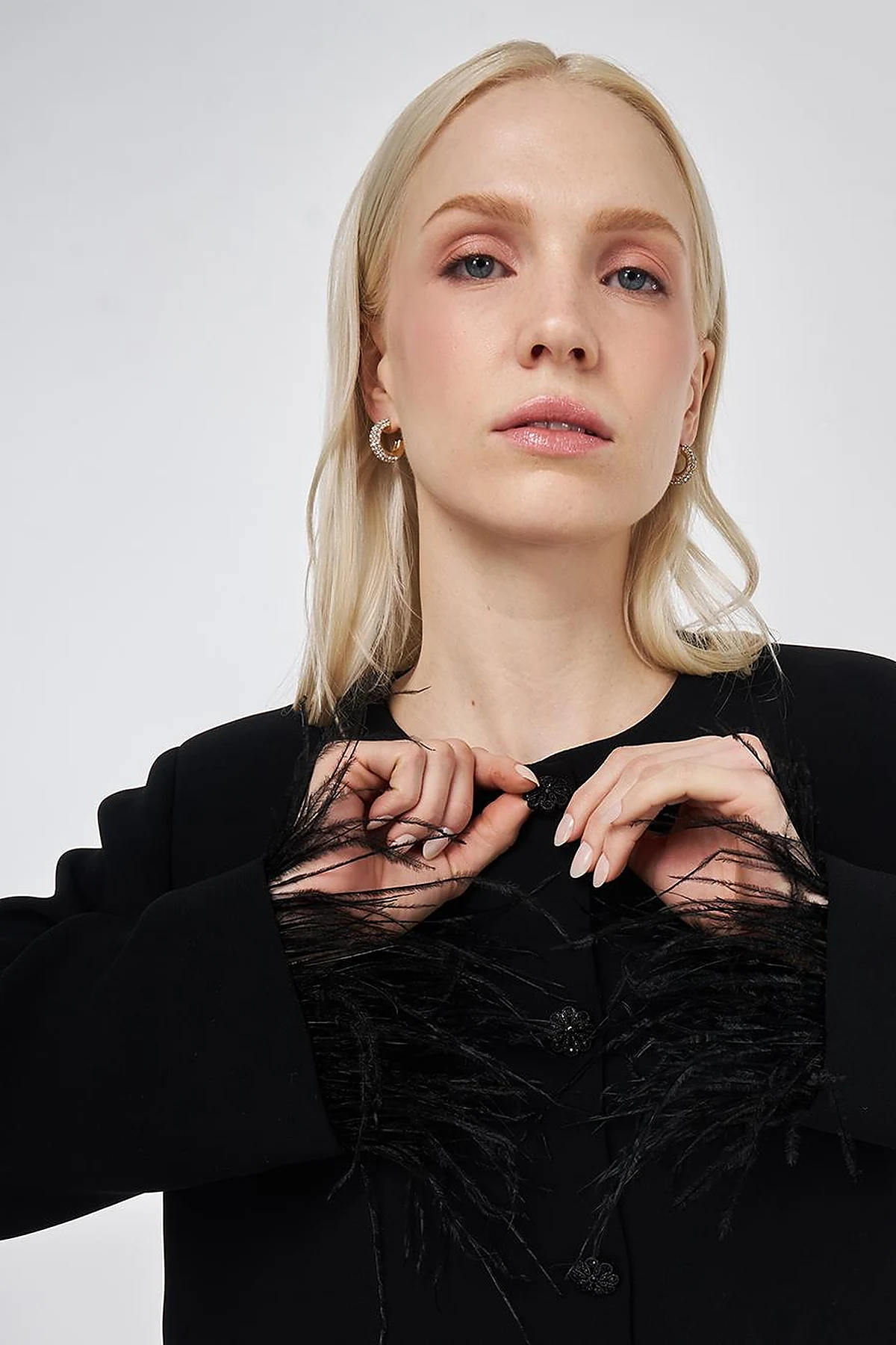 Ostrich-Detail Elegant Jacket Black