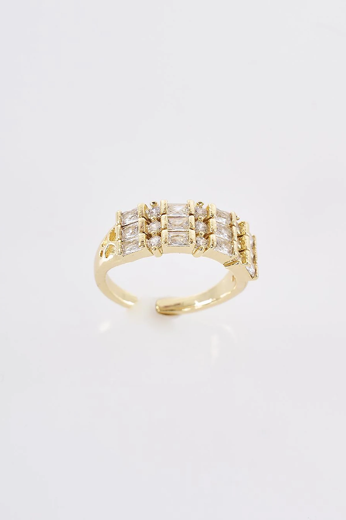 Geometric Form Ring Gold