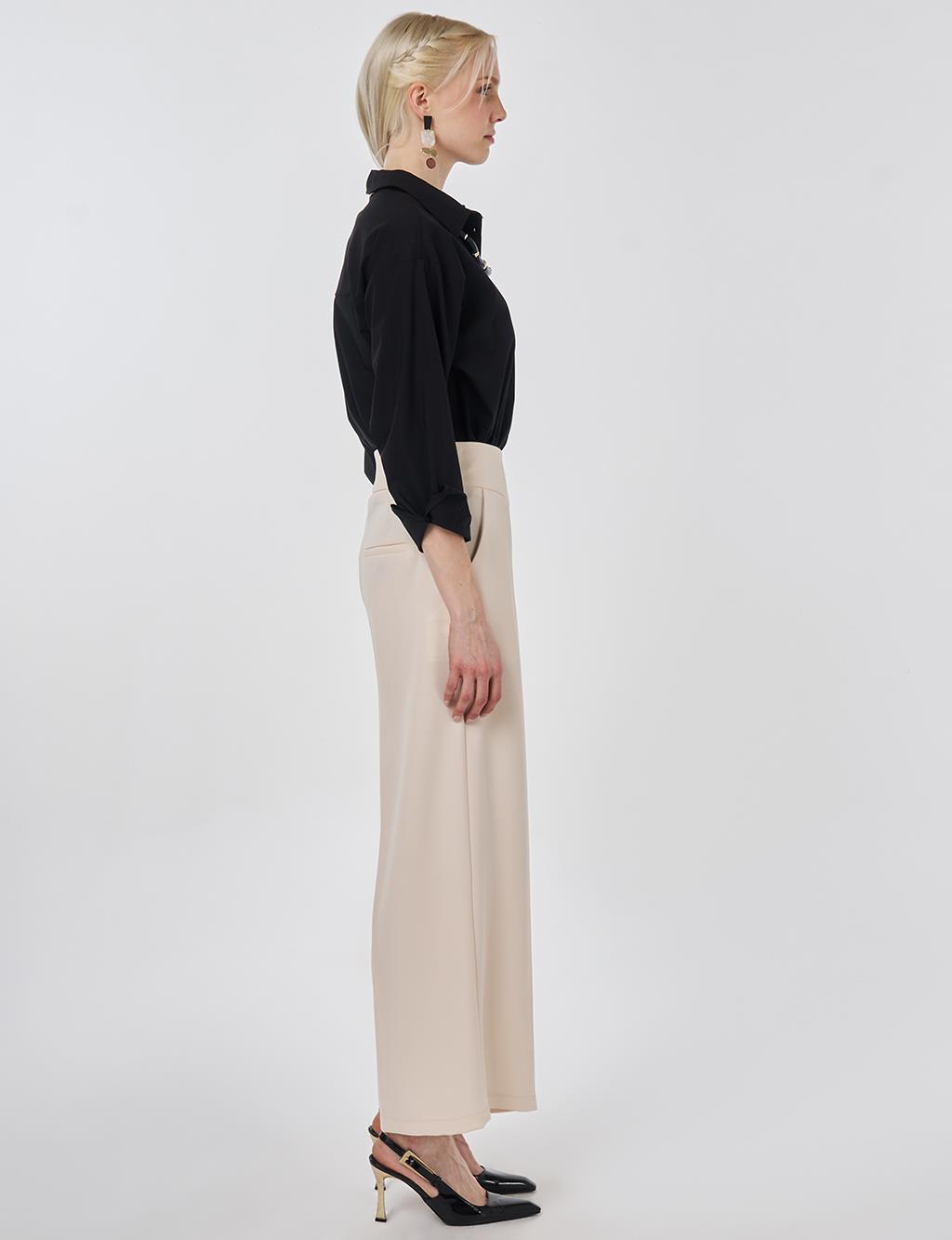 Basic Relaxed Fit Trousers Cream
