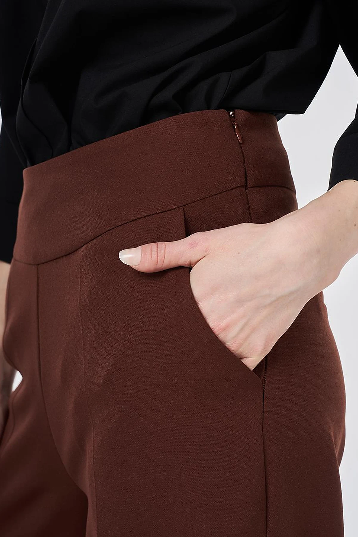 Basic Relaxed Fit Trousers Chocolate