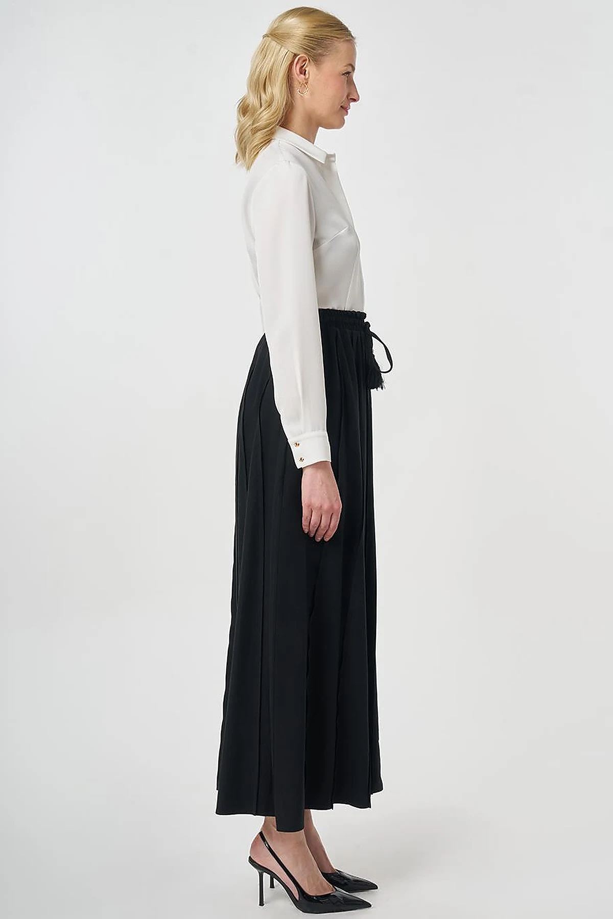 Panel-Stitched Rayon Skirt Black