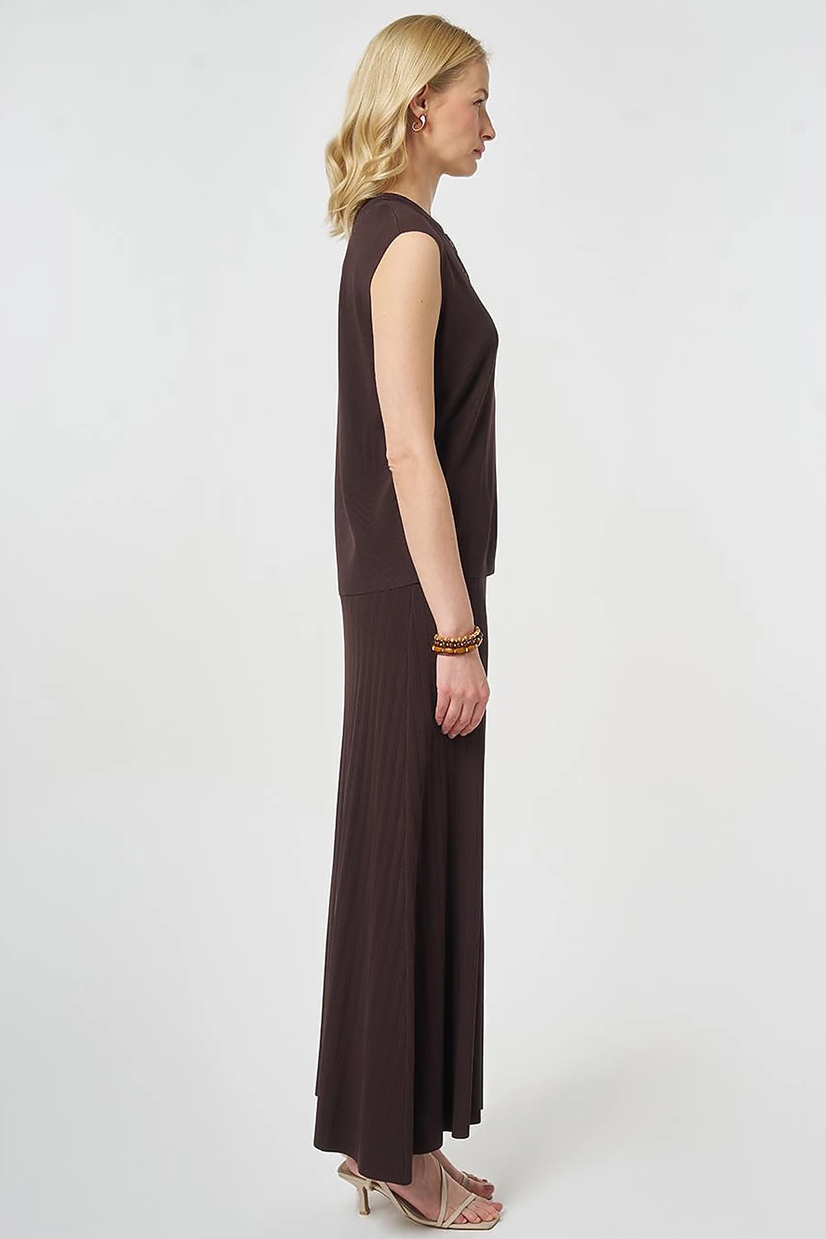 Knitted Skirt Set Dark Brown