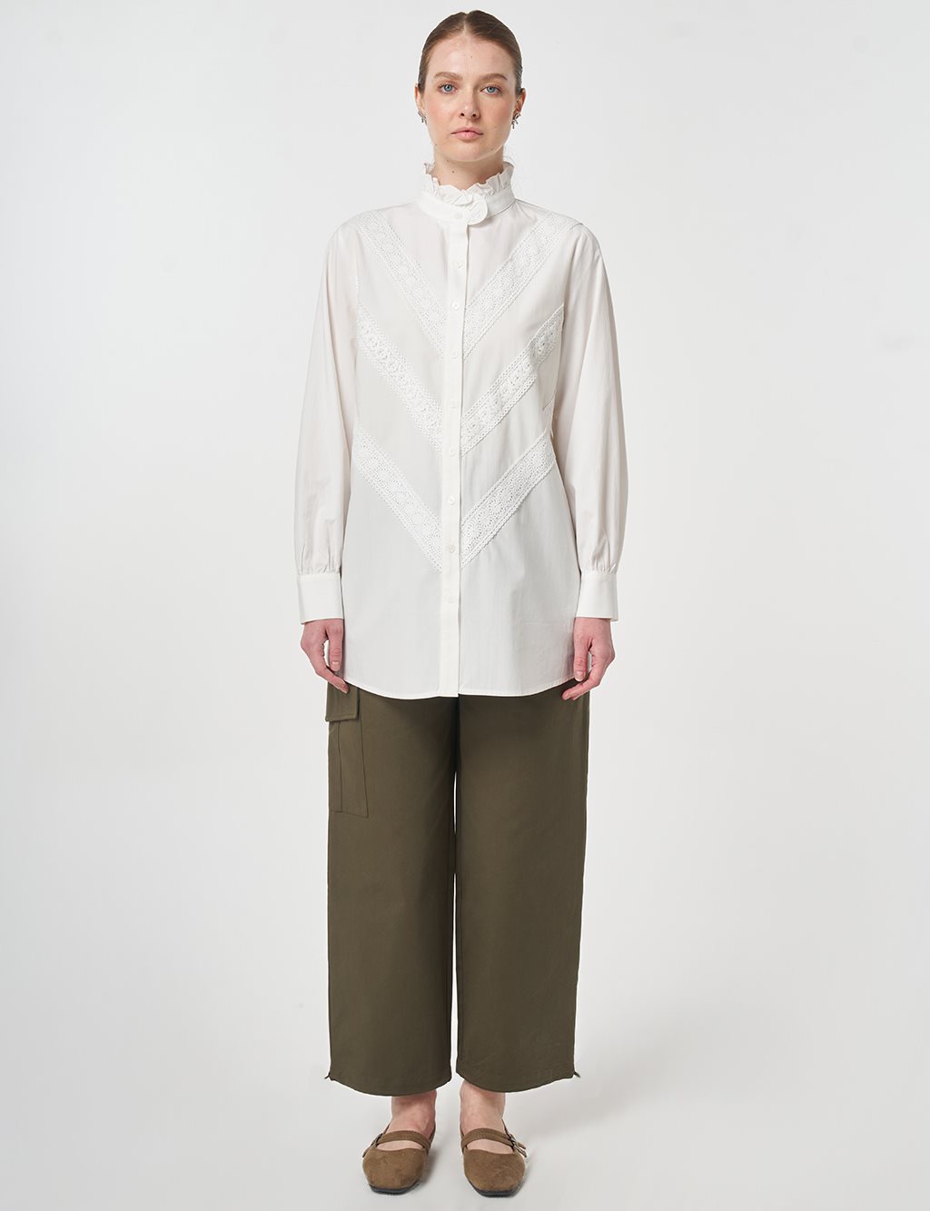 Fırfır Yaka Pamuklu Bluz Ten 