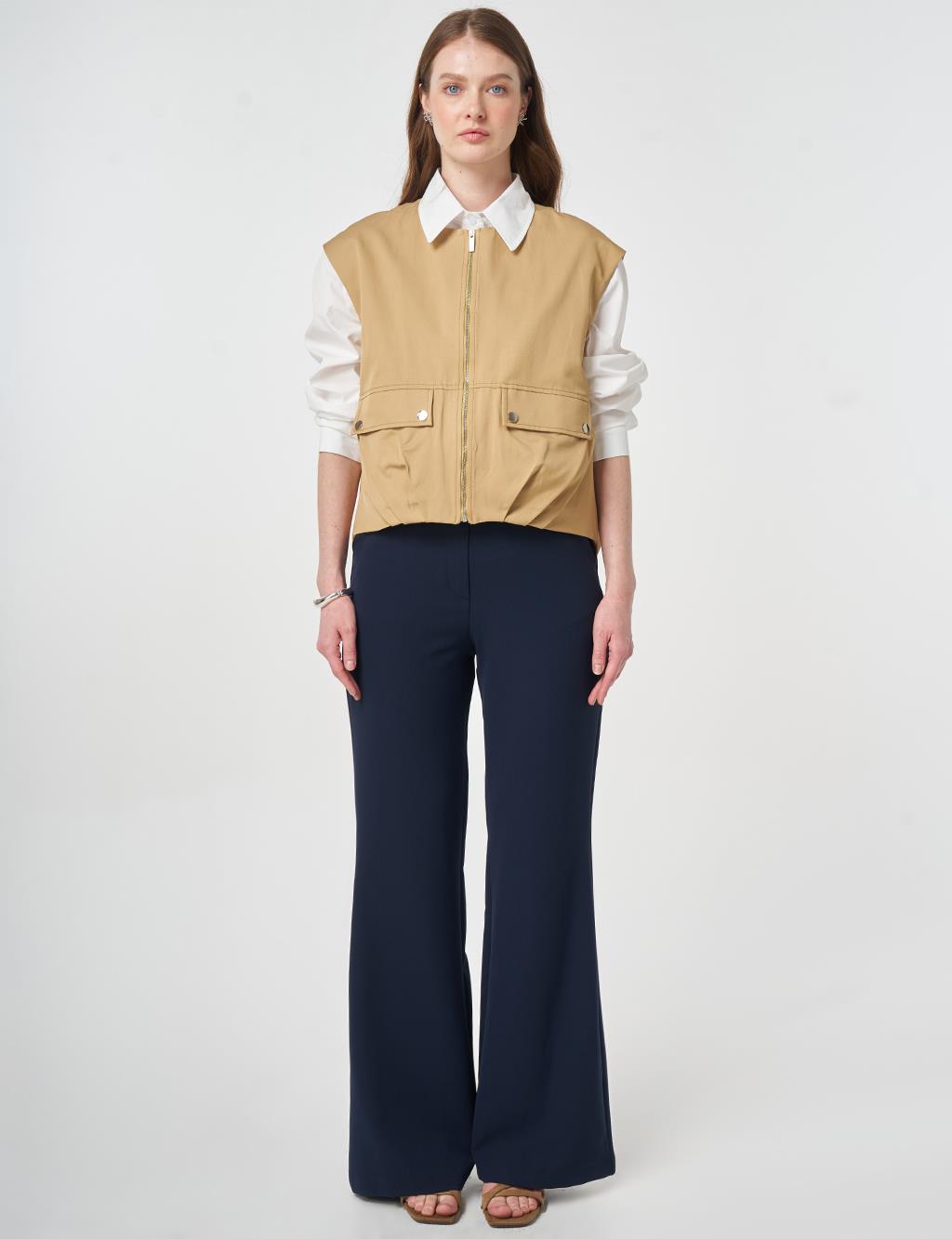 Zipper Closure Short Vest, Beige