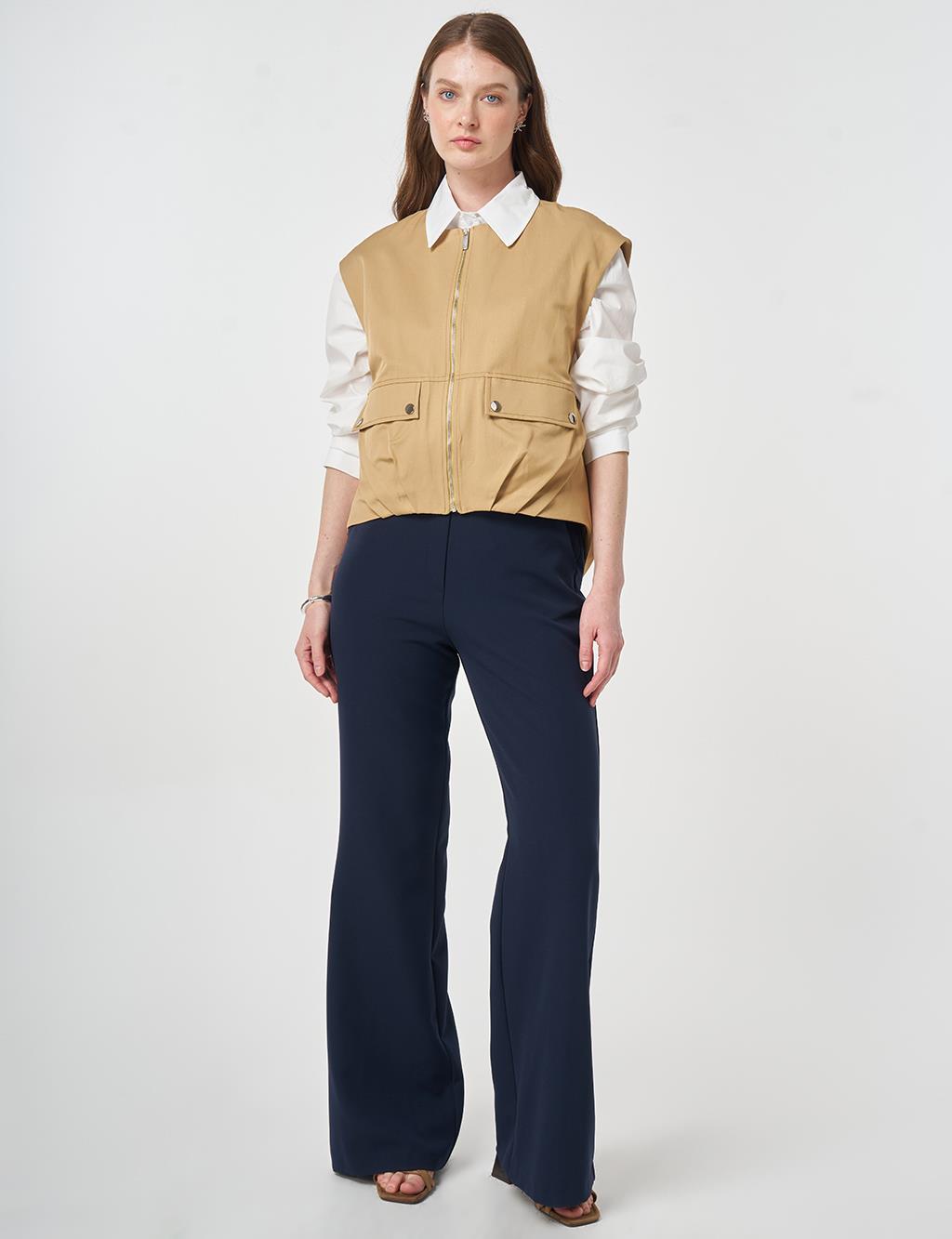 Zipper Closure Short Vest, Beige