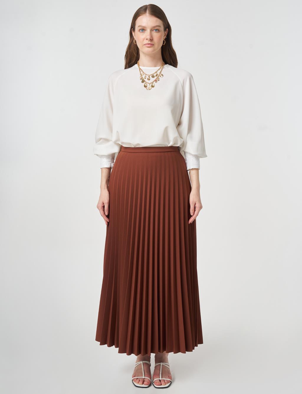Pleated Skirt Dark Brown