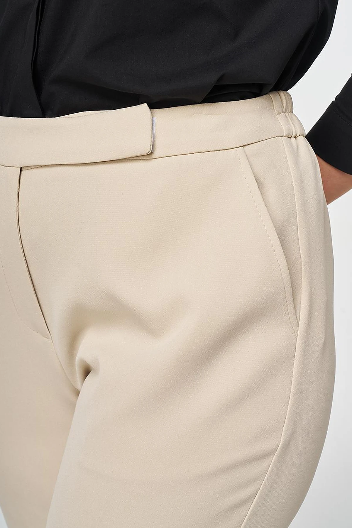 Carrot Cut Trousers Stone