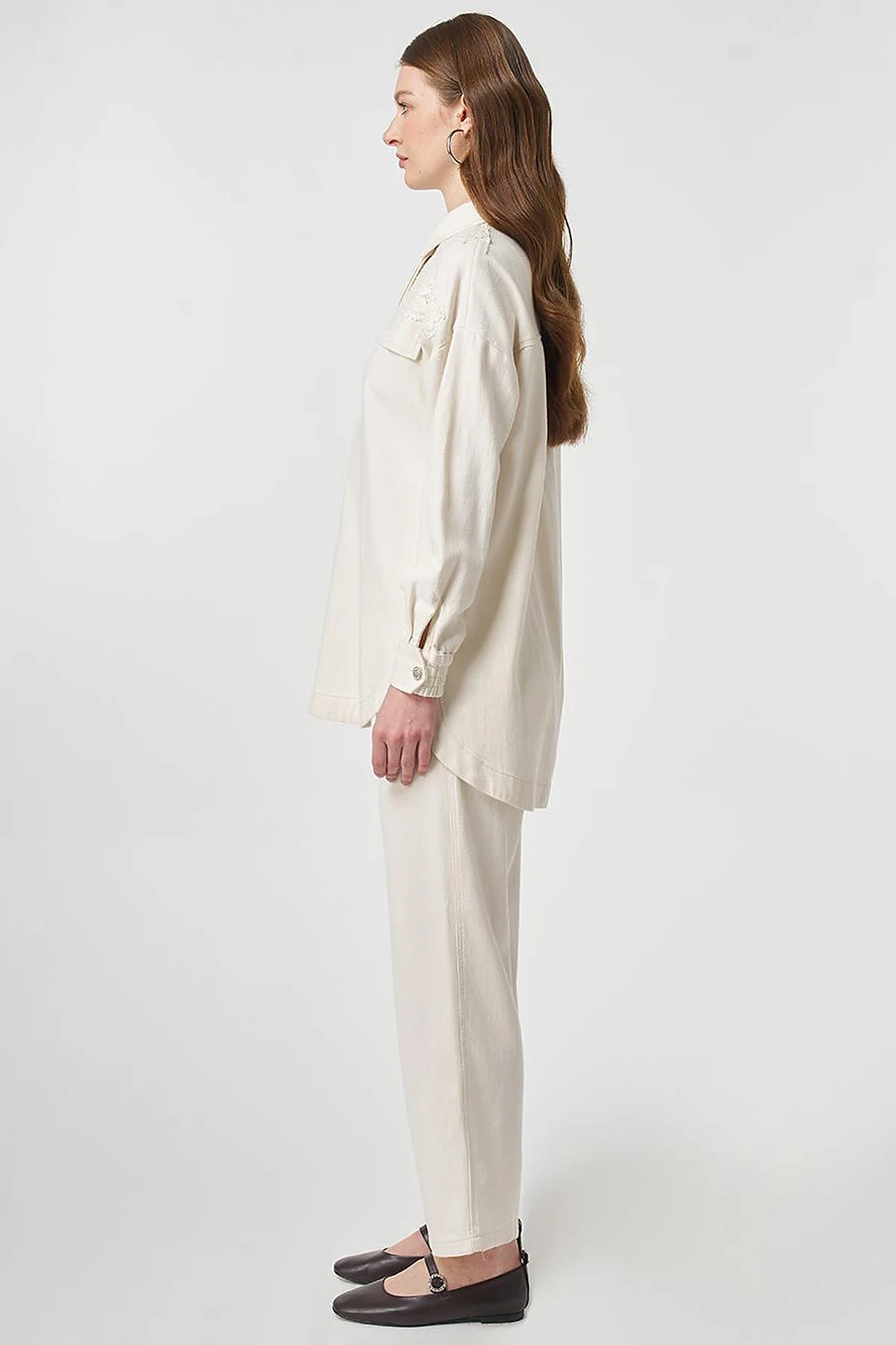 Embroidered Applique Two-Piece Set Cream