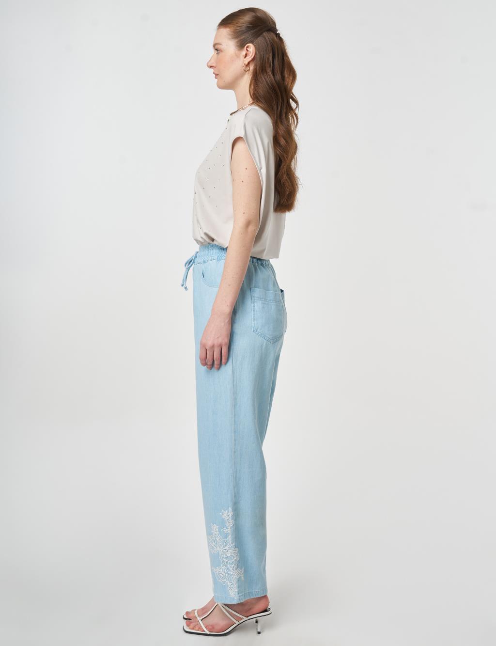 Washed Embroidered Hem Denim Pants Blue 