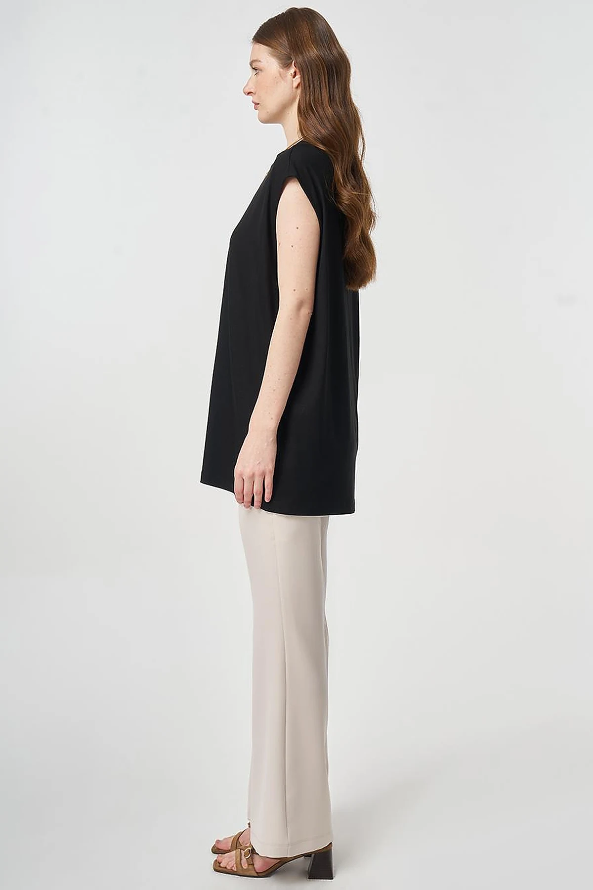 Sleeveless Knitted Blouse Black