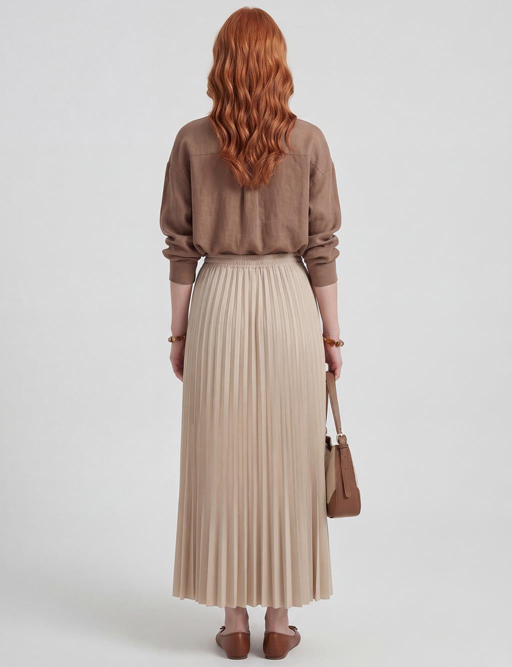 Pleated Skirt Stone