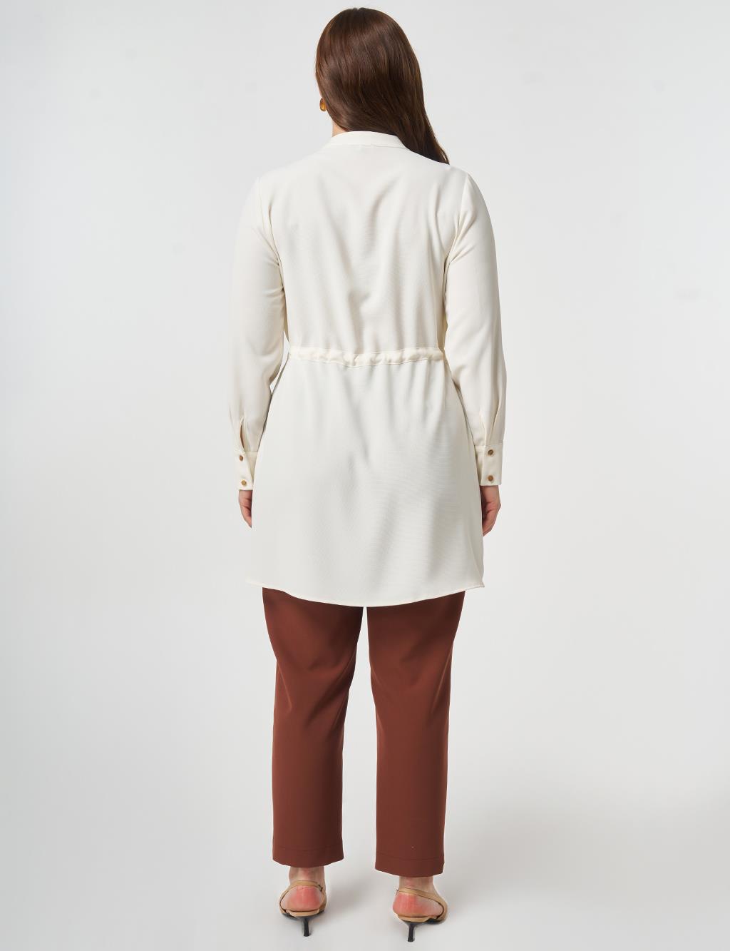Nakış İşlemeli Hakim Yaka Krep Tunik Ekru