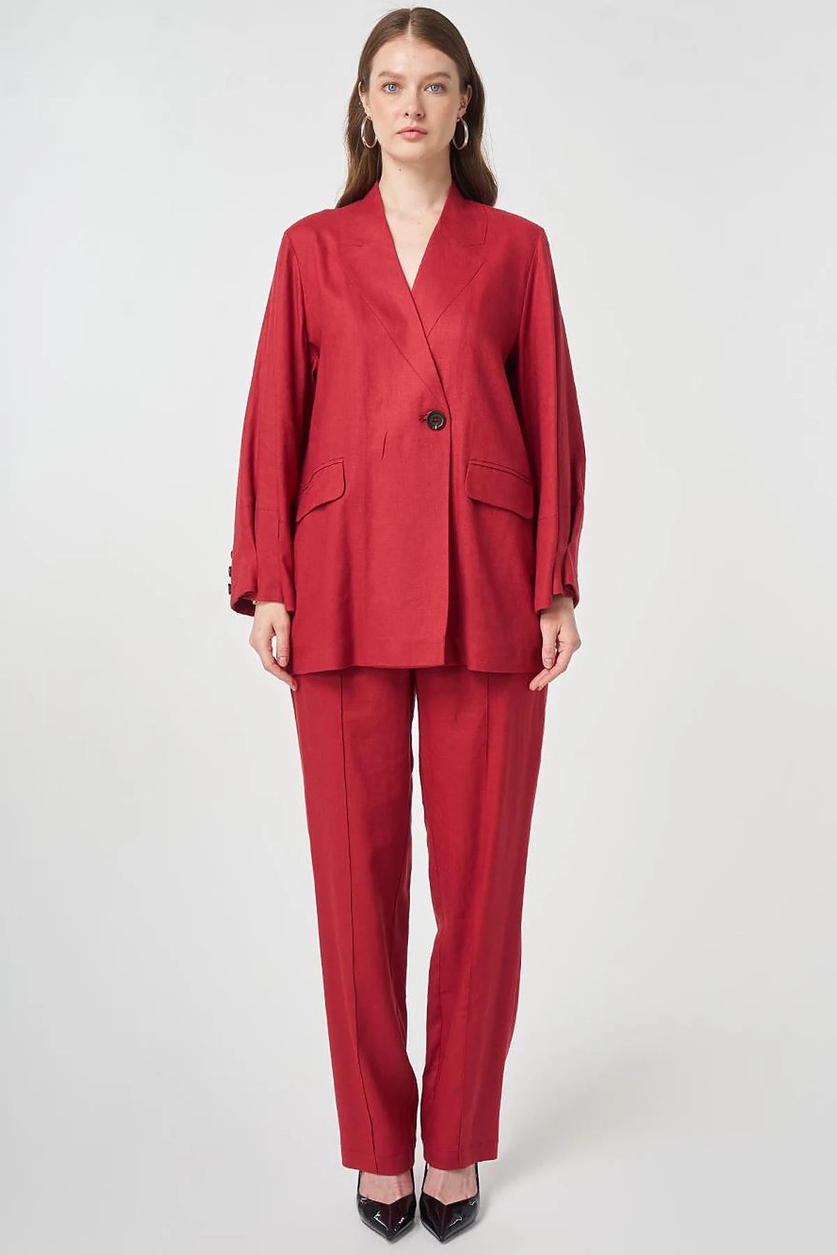 Lyocell Linen Two-Piece Set with Flap Pockets Ruby