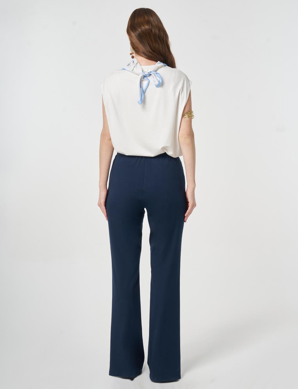 Cutting Stitch Knitted Spanish Flare Trousers Dark Navy