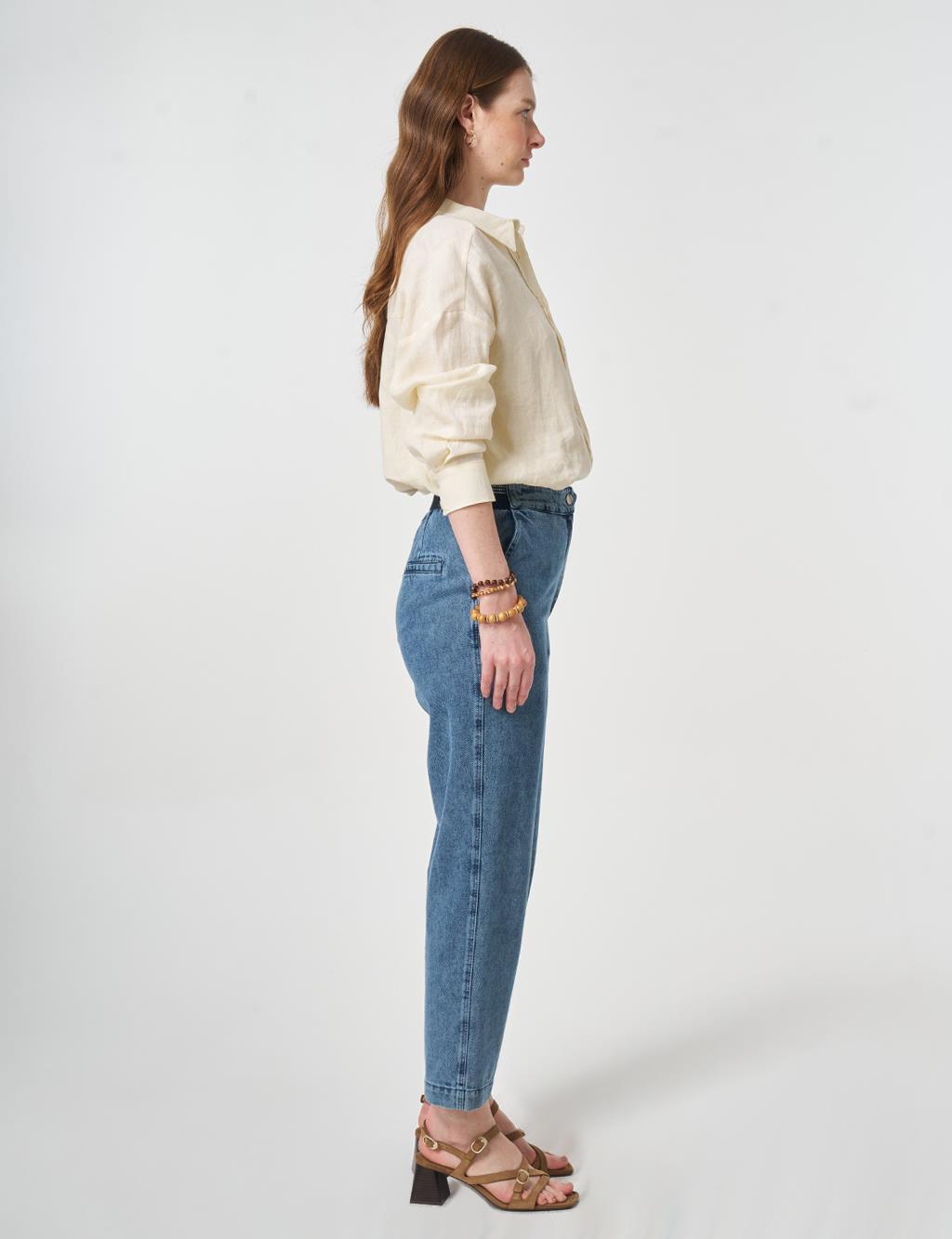 Elastic-Waist Carrot-Fit Denim Trousers Blue 