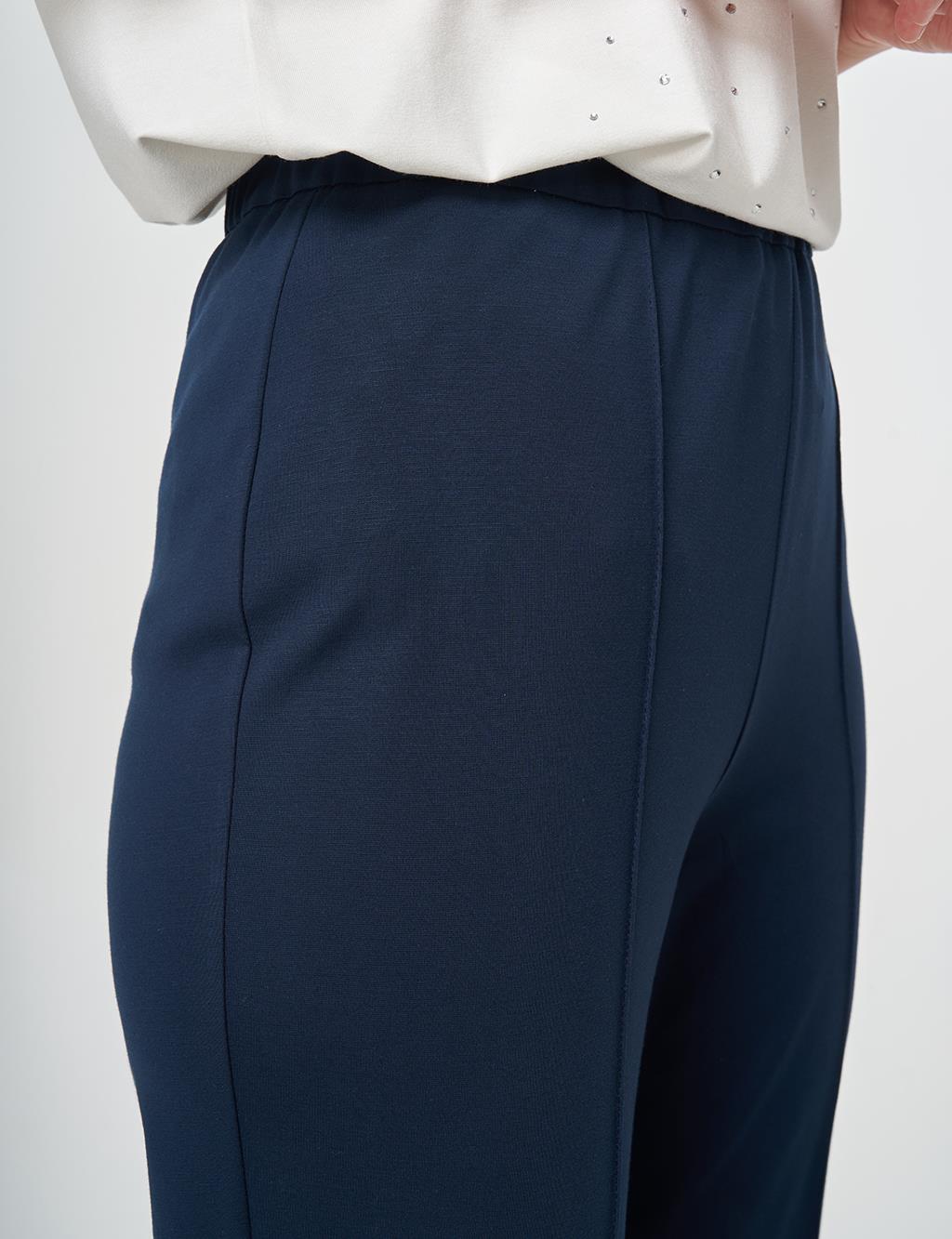 Cutting Stitch Knitted Spanish Flare Trousers Dark Navy