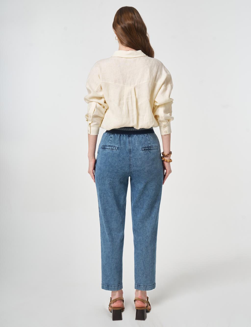 Elastic-Waist Carrot-Fit Denim Trousers Blue 