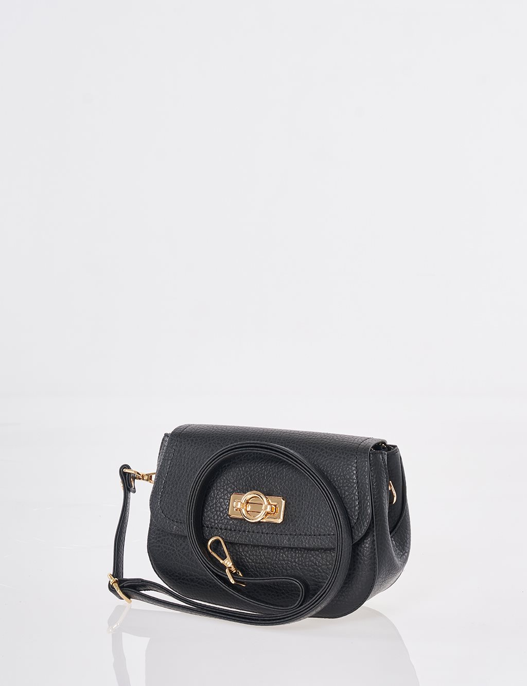 Toka Detaylı Omuz Çantası Siyah 