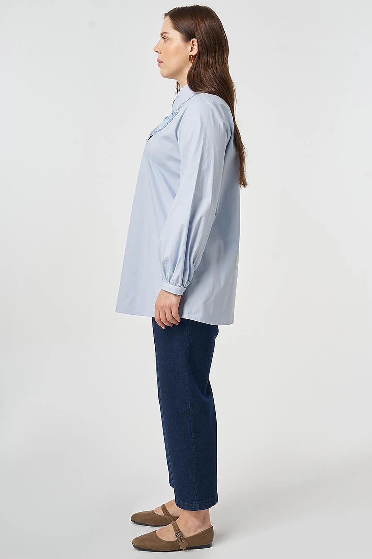 Mesh-Trimmed Baby Collar Blouse Blue