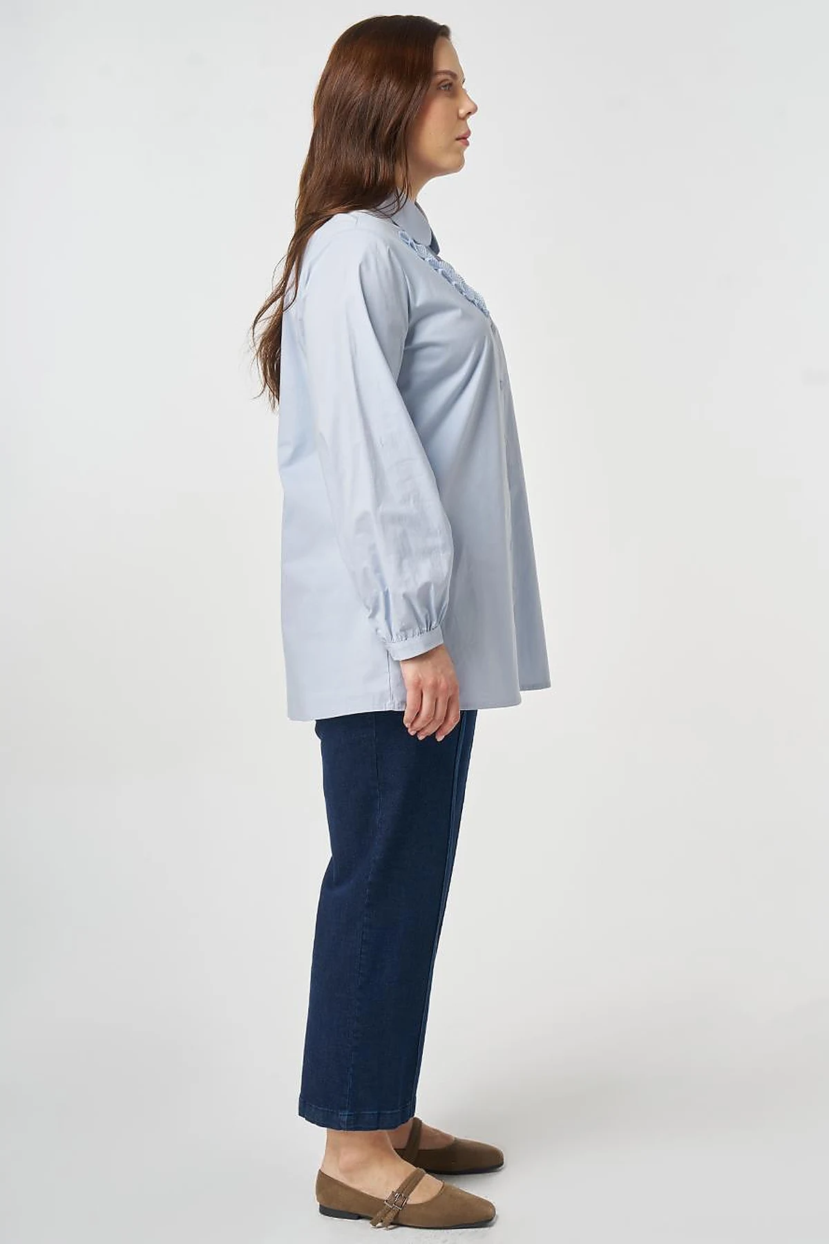 Mesh-Trimmed Baby Collar Blouse Blue