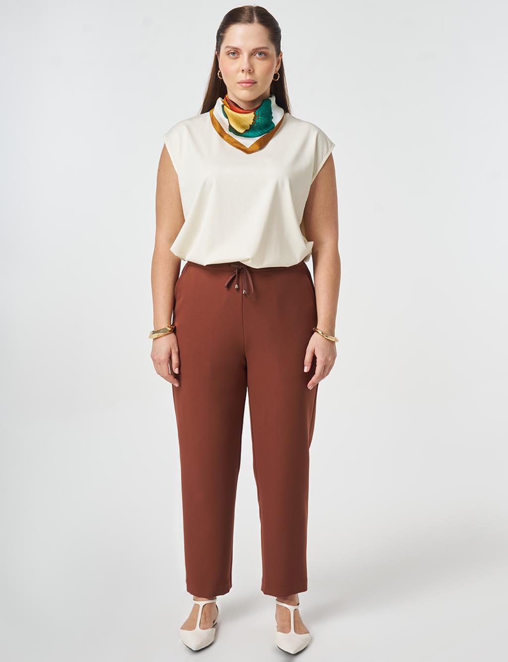 Carrot Cut Trousers Dark Brown