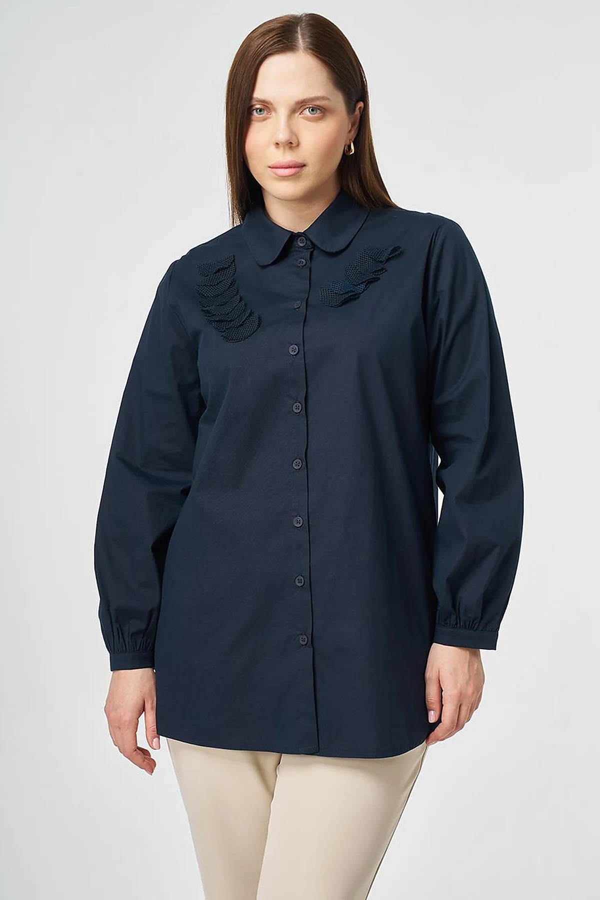 Mesh Trimmed Peter Baby Collar Blouse Dark Navy
