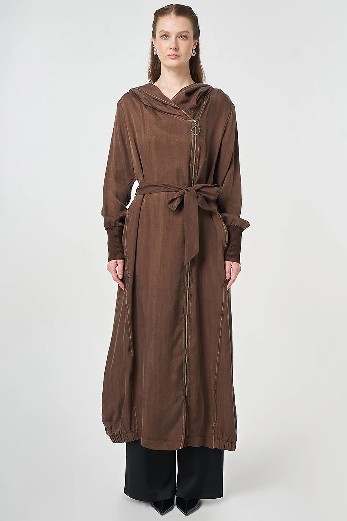 100% Lyocell Hooded Ready-to-Wear Chocolate