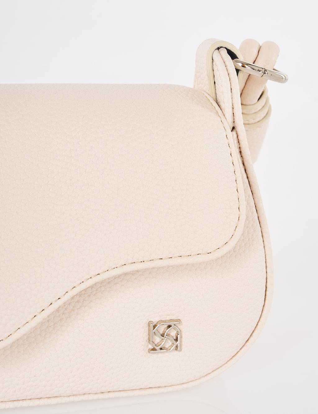 Kapaklı Baget Çanta Bej