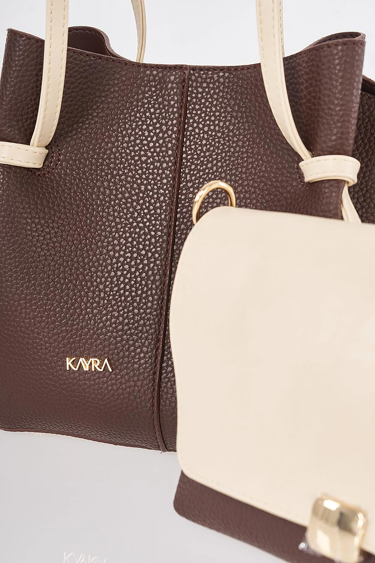 Shoulder Bag with Pouches Brown