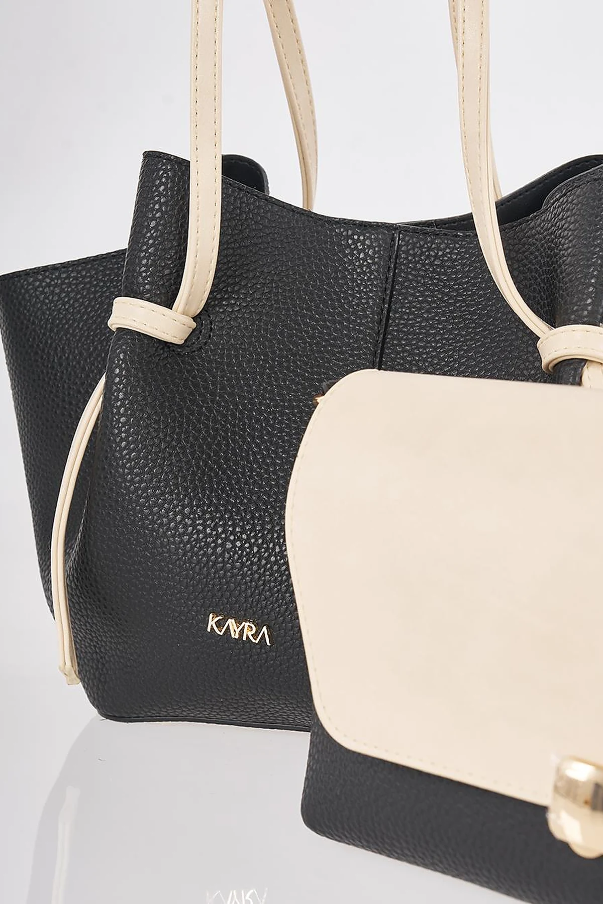 Shoulder Bag with Pouches Black