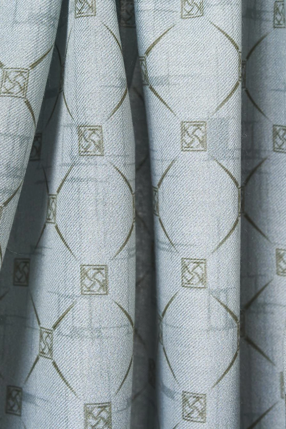 Monogram Patterned Shawl Mold Green