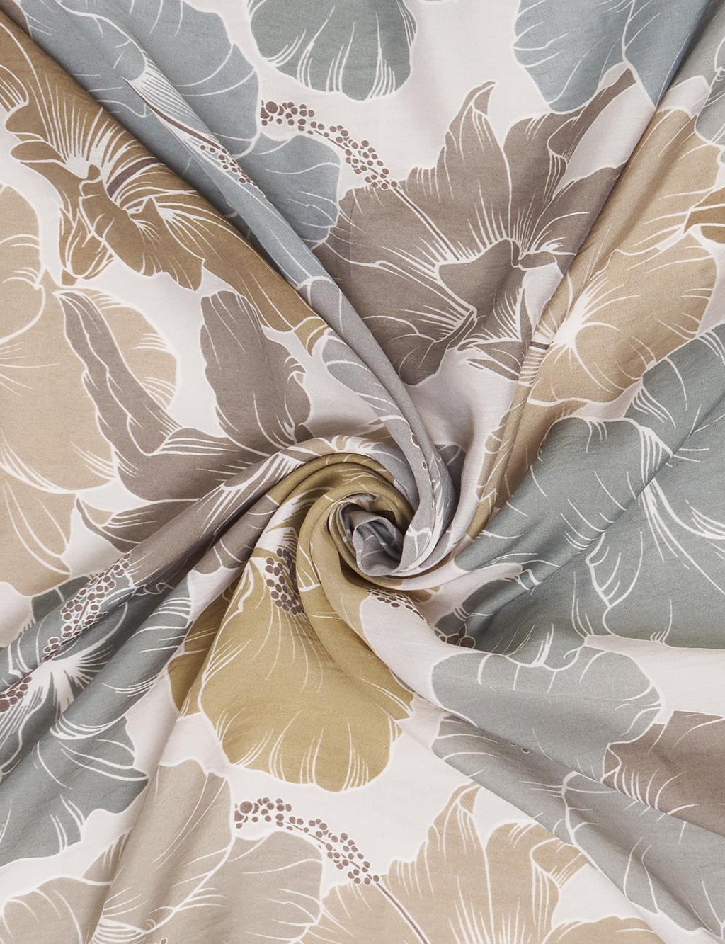 Lily Pattern Viscose Scarf in Mold Green