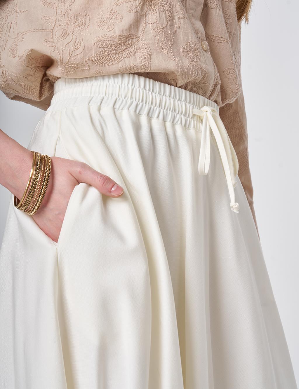 Lastikli Bağcıklı Kloş Etek Ekru