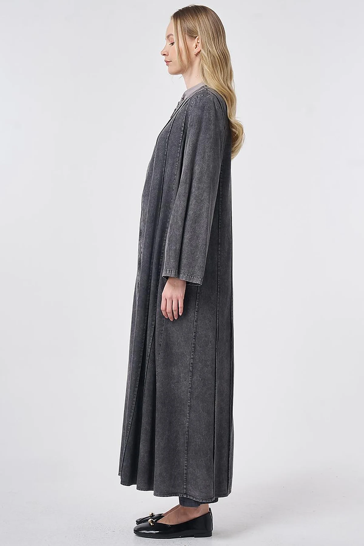 Washed Panel-Stitched Throw-On Anthracite