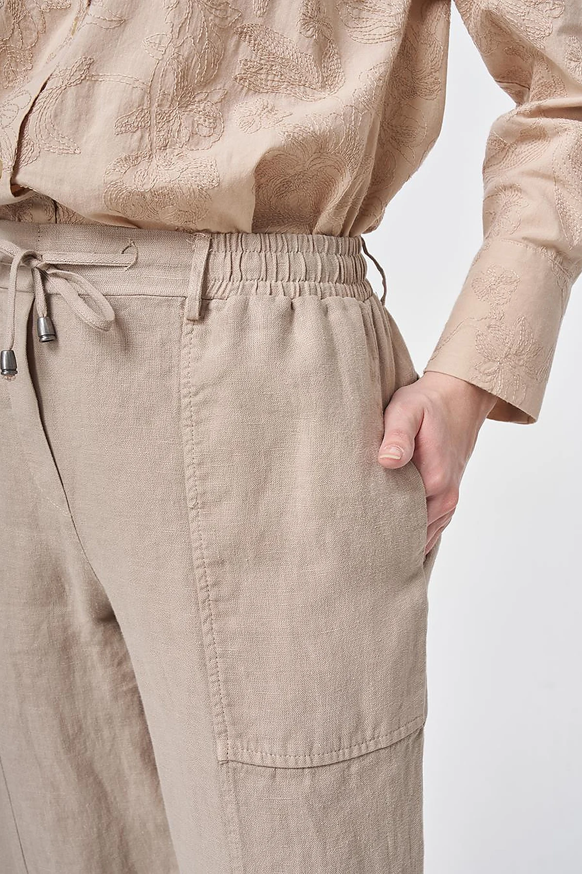 100% Linen Panel-Seamed Trousers Mink