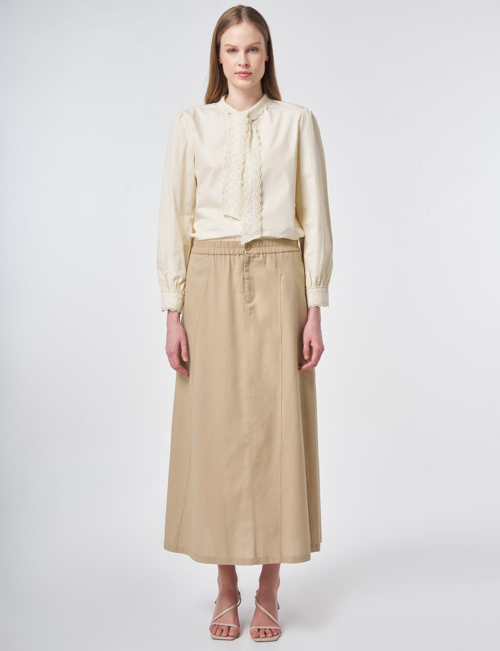 Piece Stitched Bell Skirt Beige