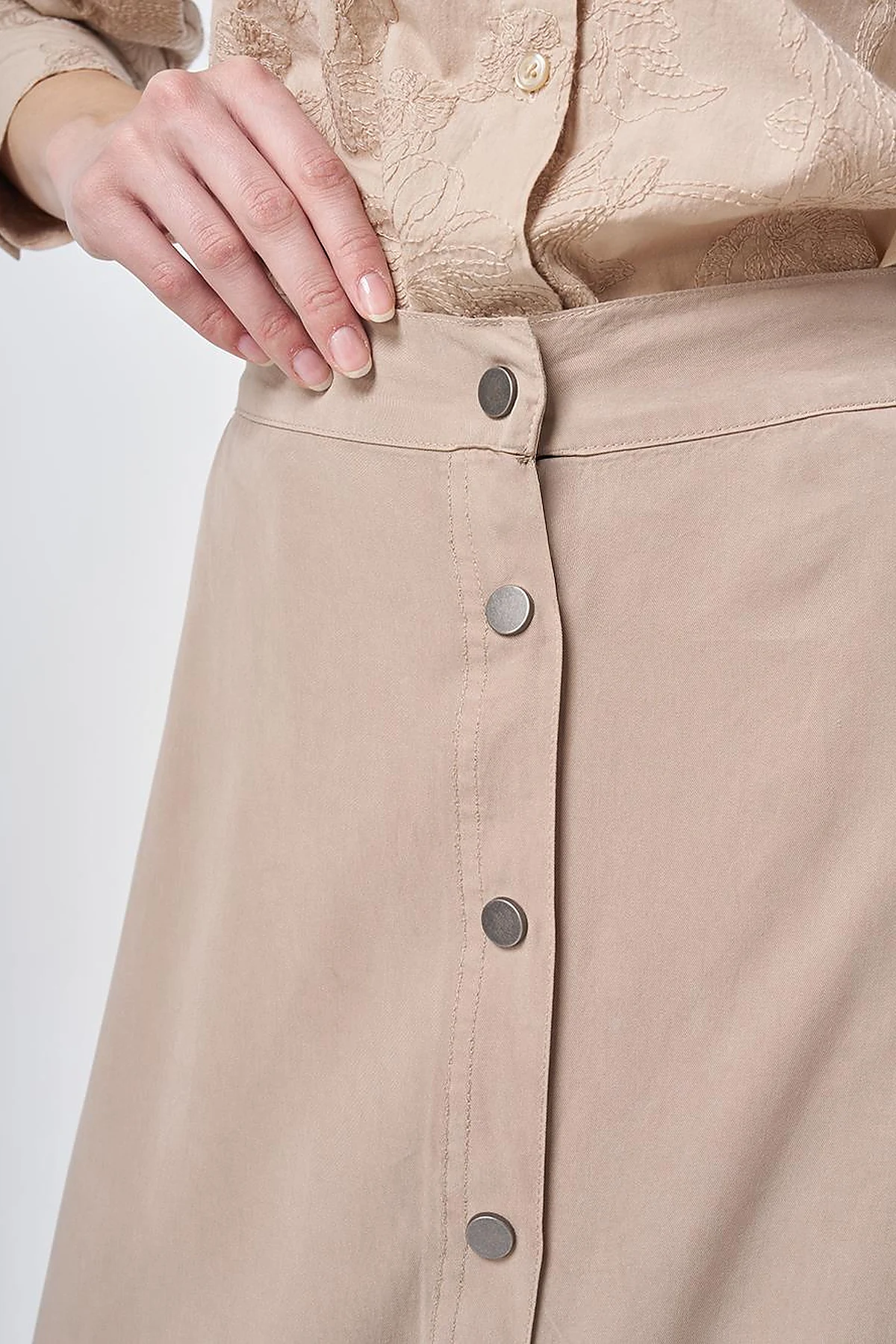 100% Lyocell Button Detail Skirt Nude