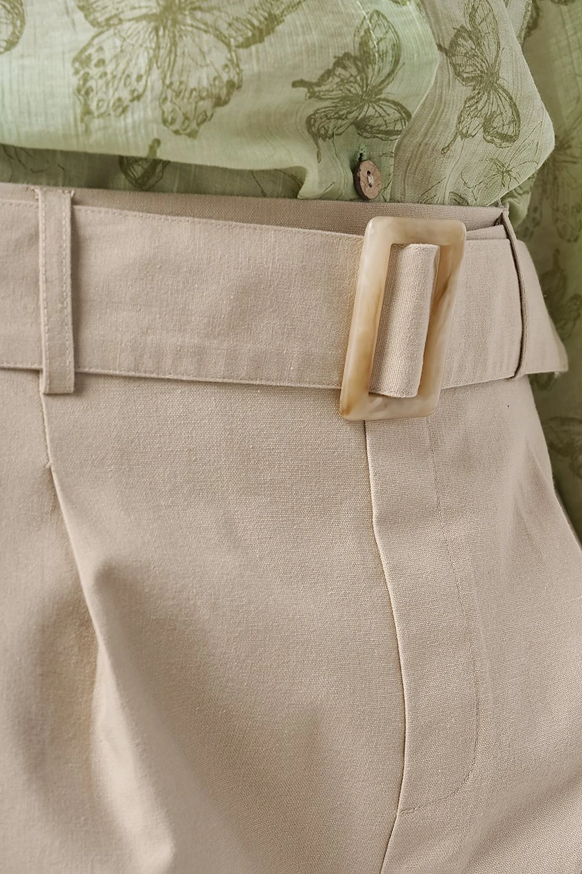 Belt-Detail Viscose Trousers Cream