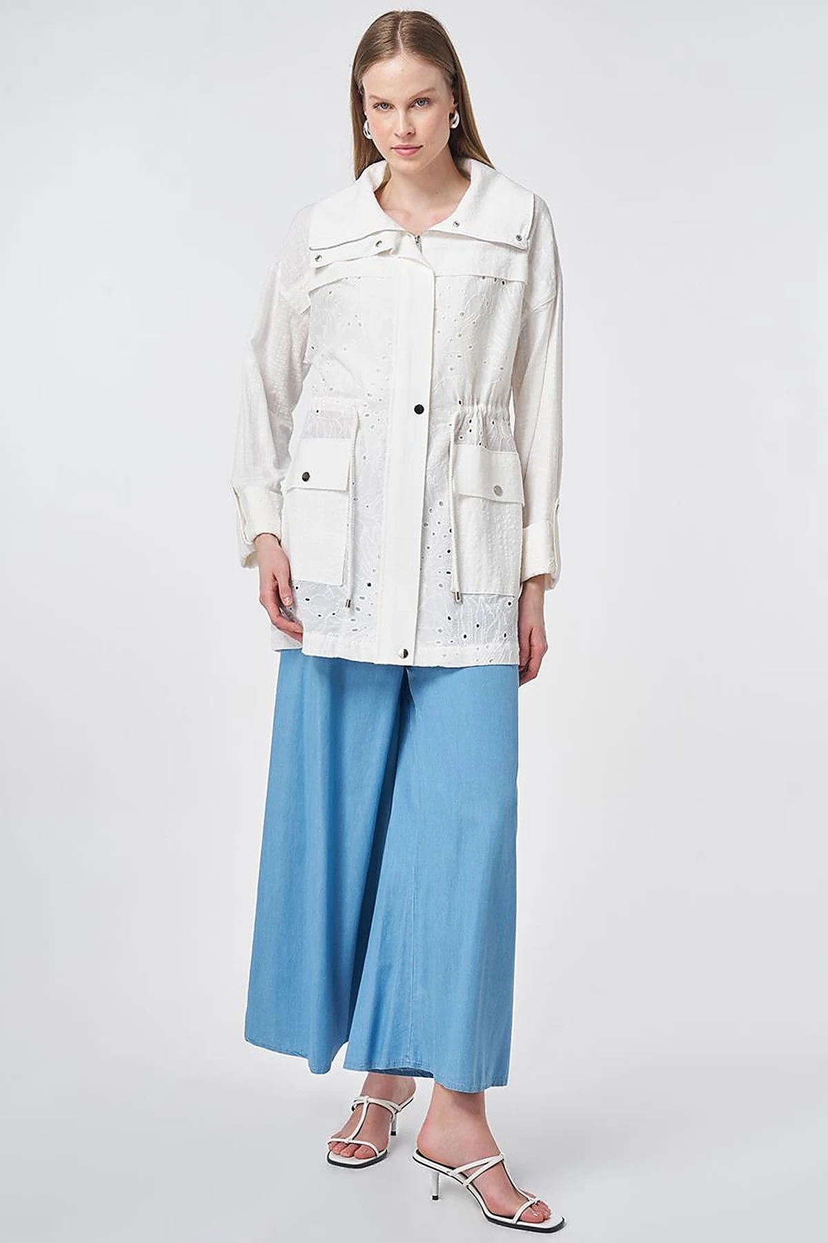 Pocket Detailed Broderie Trim Coat – Off White