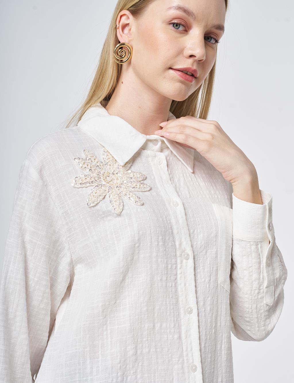 Embroidered Appliqué Textured Long Tunic in Off-White
