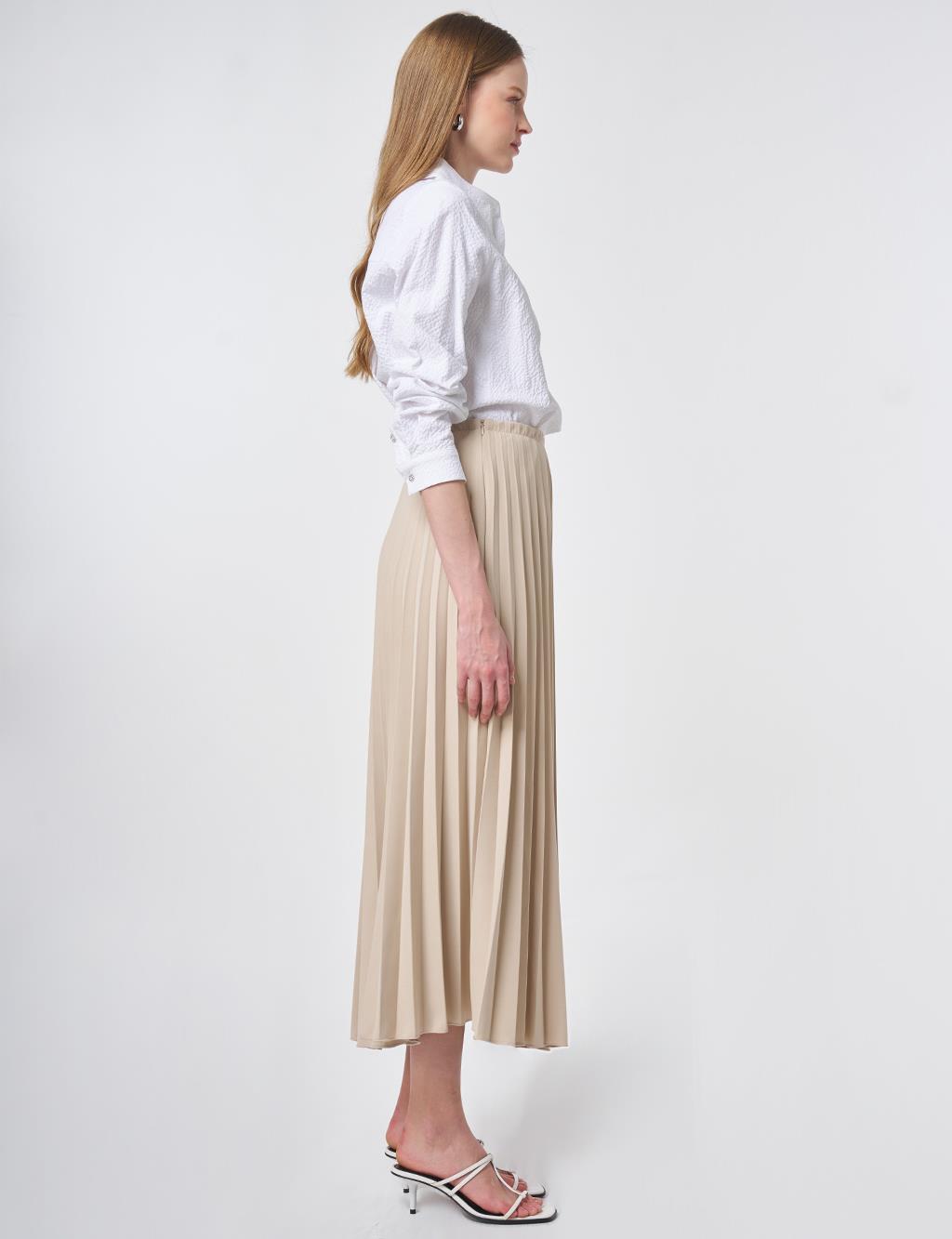 Stone Pleated Skirt