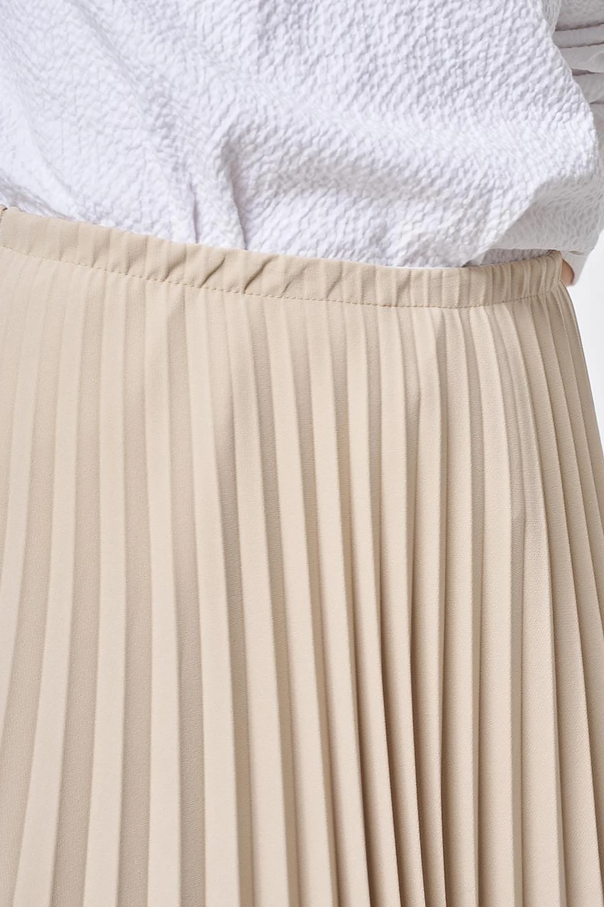 Stone Pleated Skirt