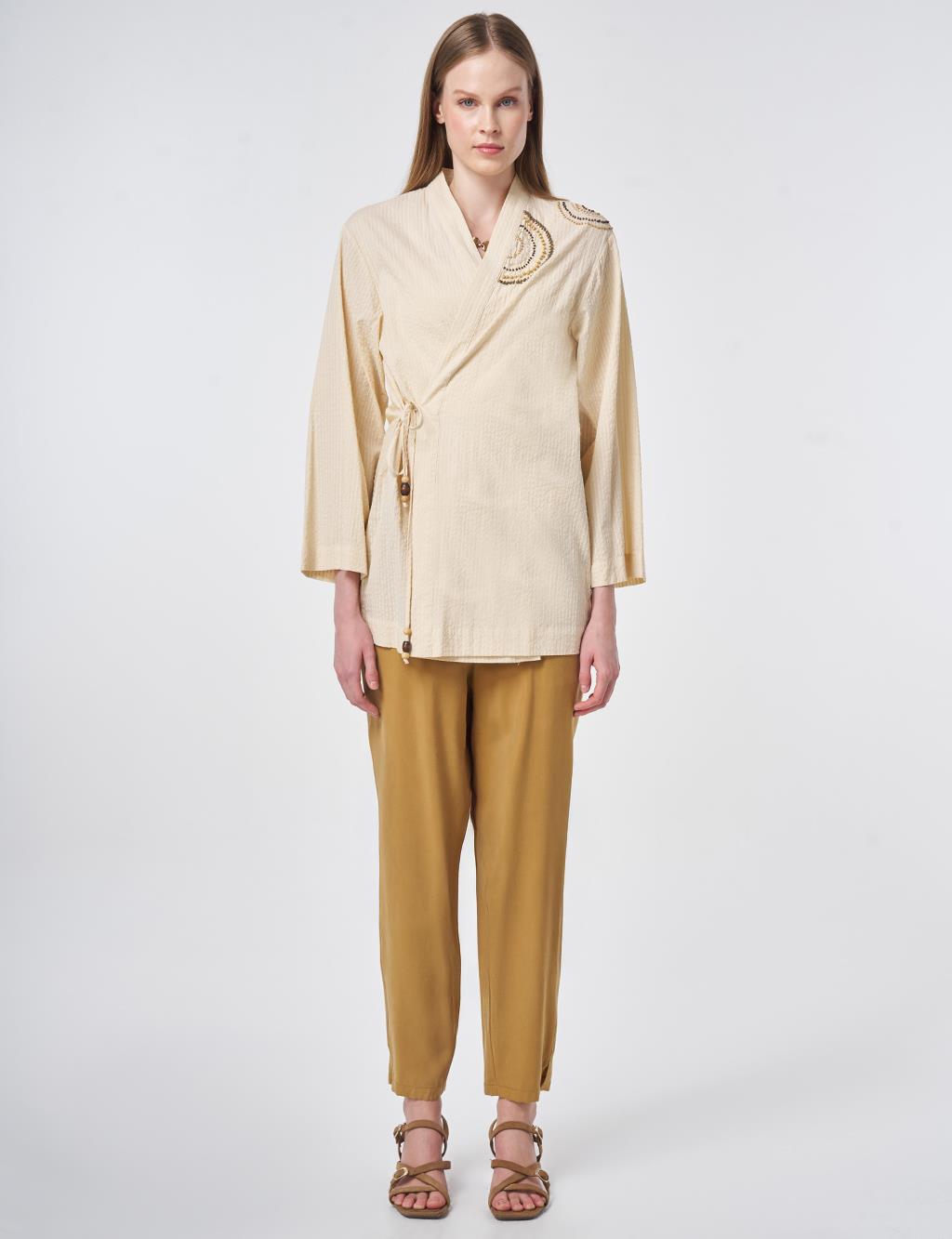 %100 Pamuklu Boncuk İşlemeli Kimono Krem 